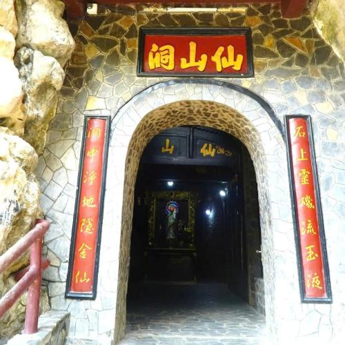 Chùa Tiên Sơn (Hà Tiên): Hành trình khám phá lịch sử và điểm đến tâm linh giữa lòng Thạch Động